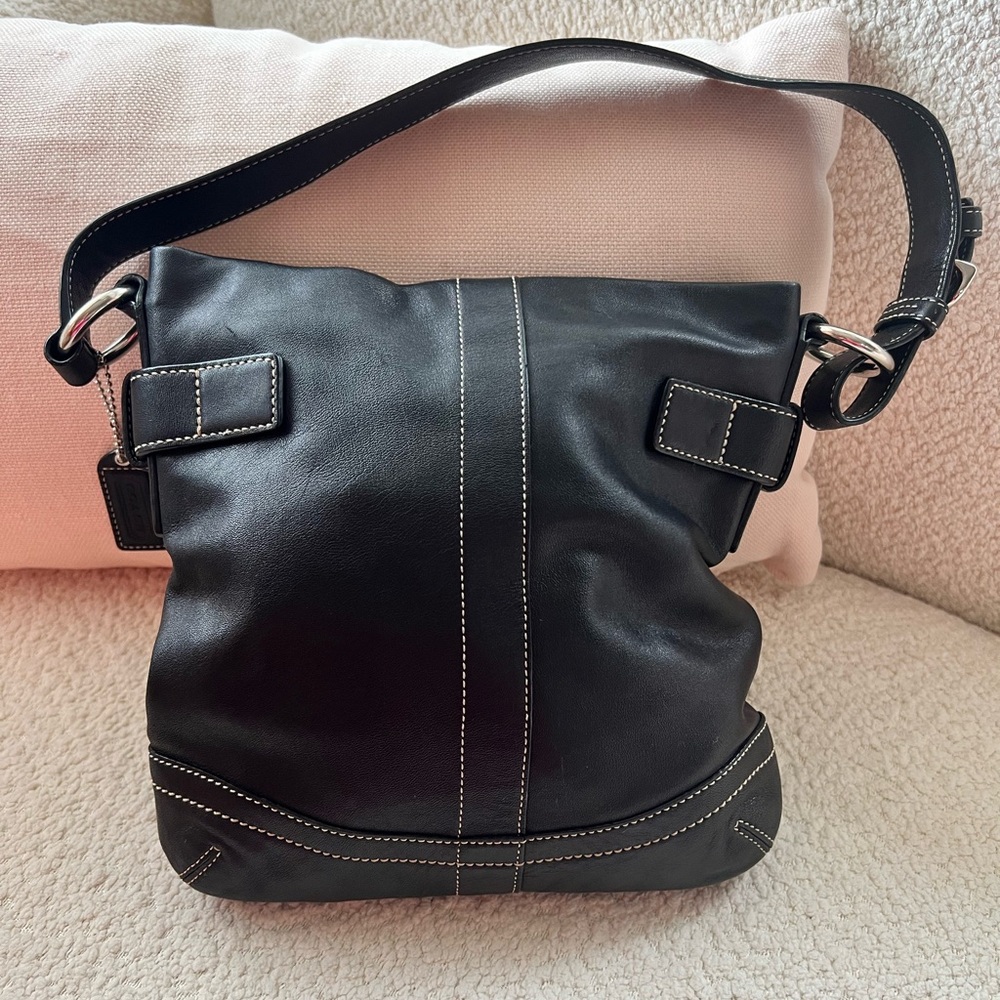 Coach Black Leather Soho Slim Duffle Shoulder/Crossbody Bag with Buckle Details - Picture 3 of 10